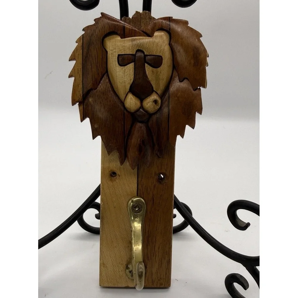 Hand Carved Wooden Lion Wall Hook Key Holder Brass Coat Hook Folk Art 8.5